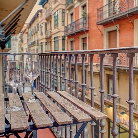Heart Of Pamplona Apartments III By Clabao Ngoại thất bức ảnh